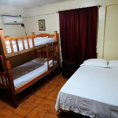 Tropical Dreams Hostel South End Bagian luar foto