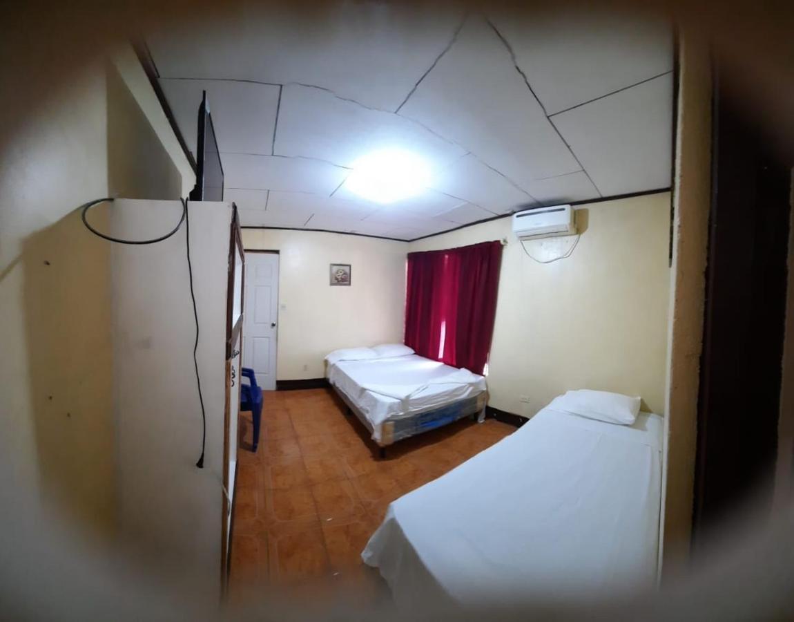 Tropical Dreams Hostel South End Bagian luar foto